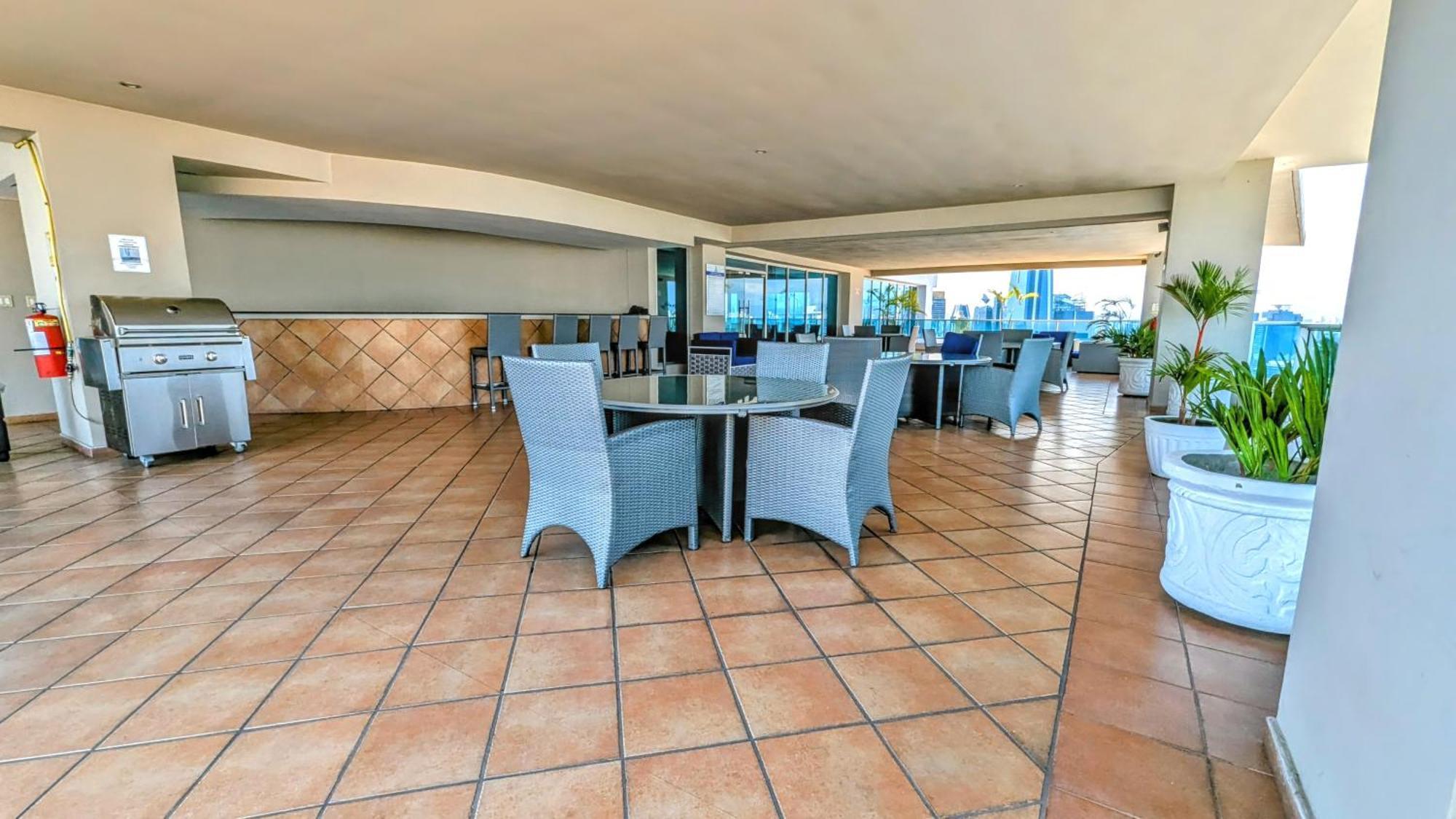 Yc 3602 L Apartamento 2Br En Av Balboa Panama City Luaran gambar